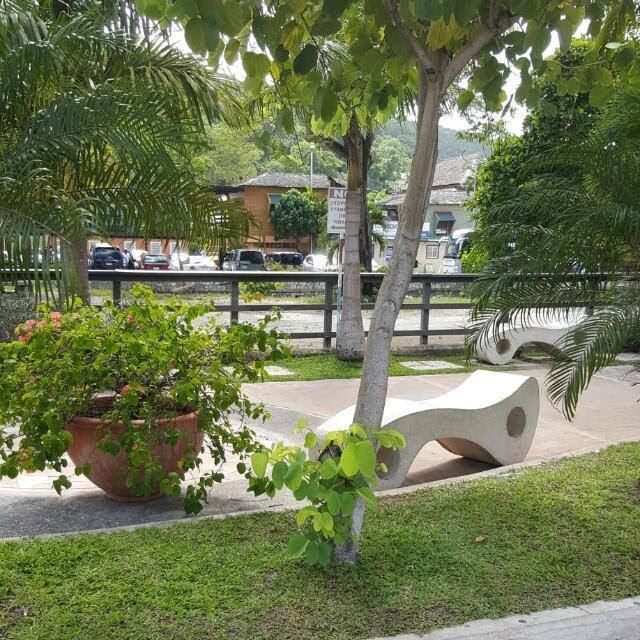 Mcfarlane's Place Ocho Rios